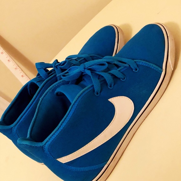 Nike Shoes - Nike shoe size:8.5 ;100% Authentic